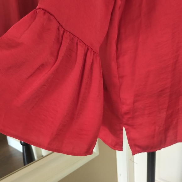 Long-sleeve faux silk tunic w ruffle sleeves - Picture 6 of 7